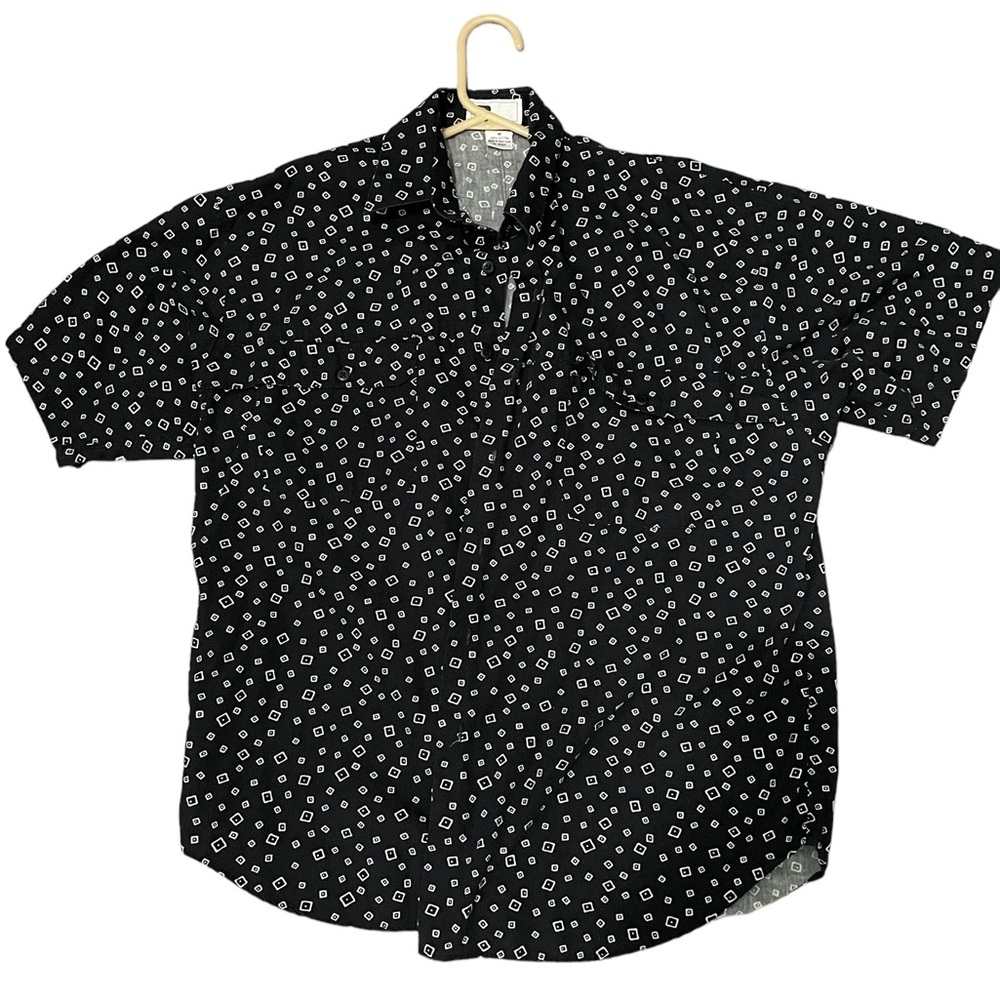 Reunion medium button up square pattern medium 100 percent cotton